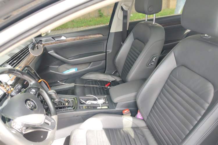 Used Volkswagen Magotan 2019 330TSI DSG Luxury Version China VI Standard