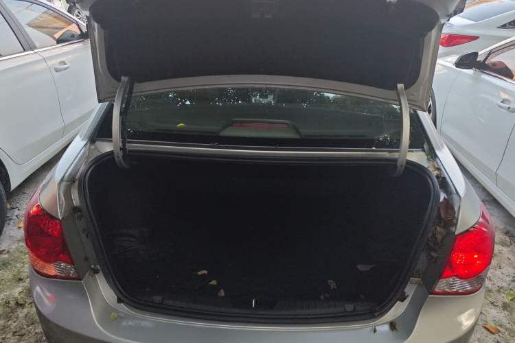 Used Chevrolet Cruze 2013 1.8L SE AT