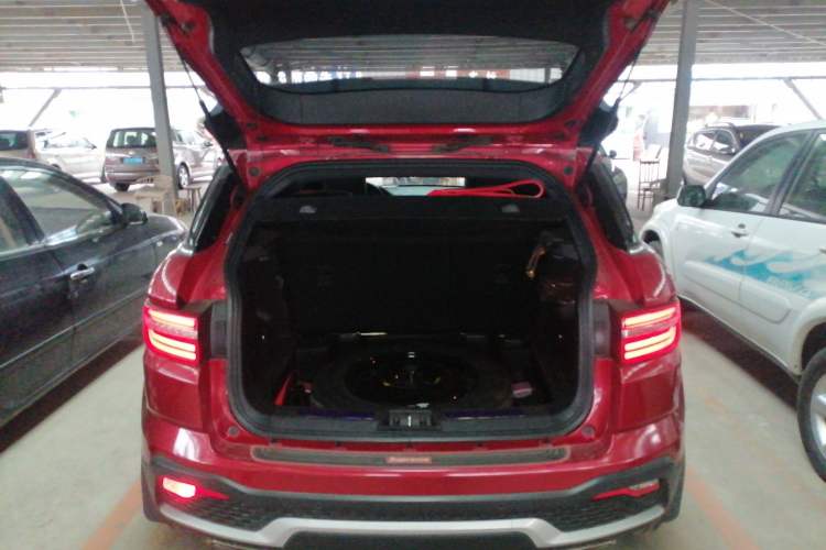 Used Land X7 2018 Geely Xingyue 1.5T Panoramic Supreme Model Trunk