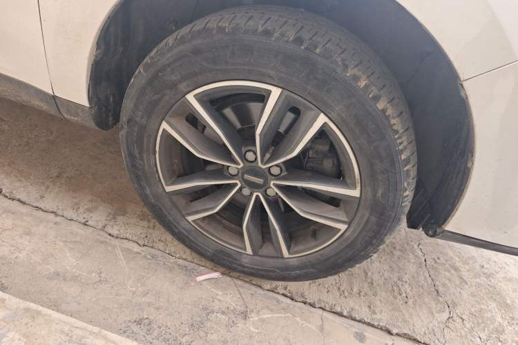 Used Wey VV5 2020 1.5T Two-Wheel Drive Smart Pioneer Right Front Wheel Hub