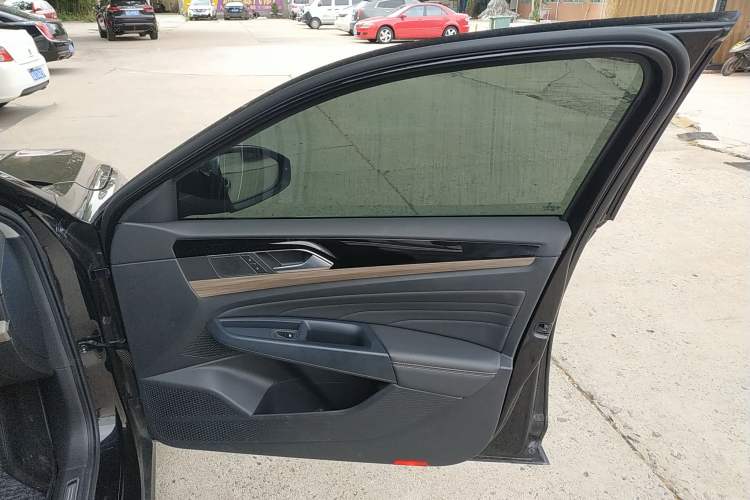 Used Volkswagen Passat 2021 330TSI Luxury Edition