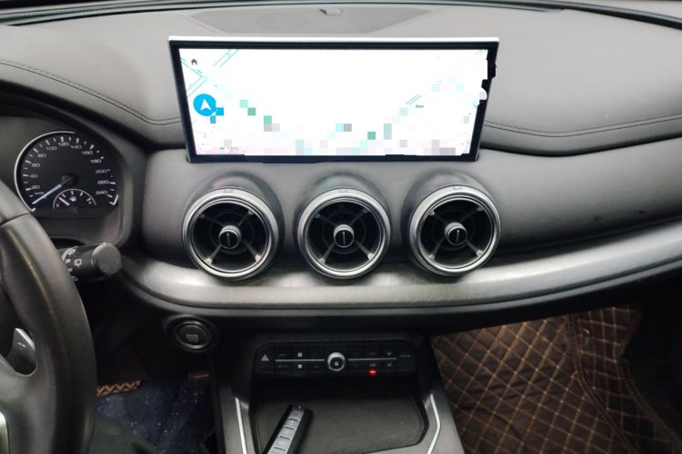 Used Wey VV5 2020 1.5T Two-Wheel Drive Color Pioneer
