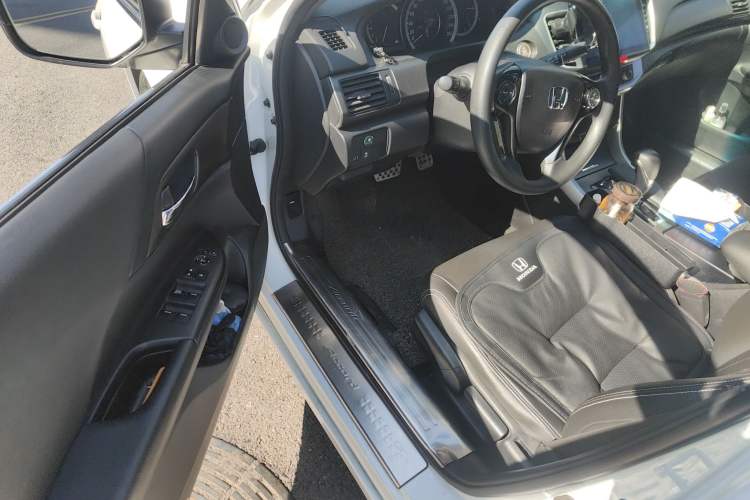 Used Honda Accord 2015 2.0L LX Comfort Edition