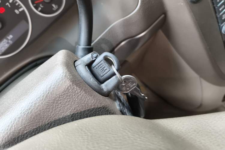 Used Buick GL8 2011 2.4L CT Comfort Edition