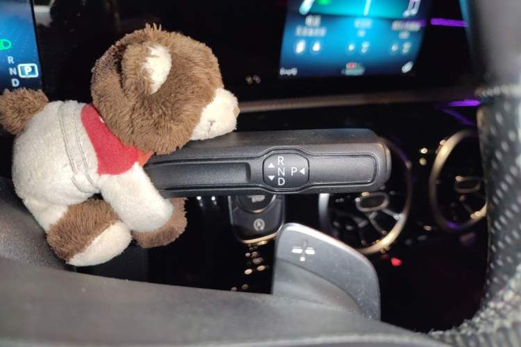 Used Mercedes-Benz A-Class 2019 Restyled A 180 L Sport Sedan Gear Lever