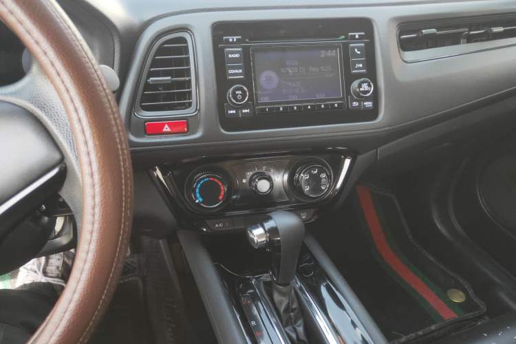 Used Honda Vezel 2017 1.5L CVT 2WD Comfort Model Audio And AC Panel