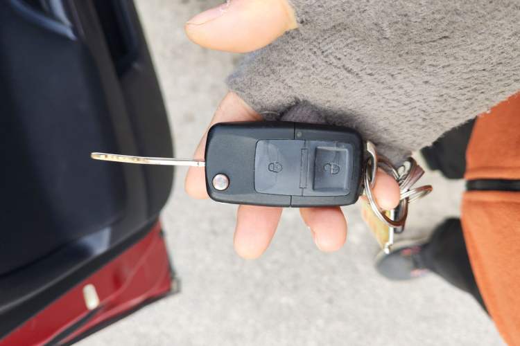 Used Mitsubishi ASX 2013 2.0L CVT Two-Wheel Drive Elite Edition Vehicle Key