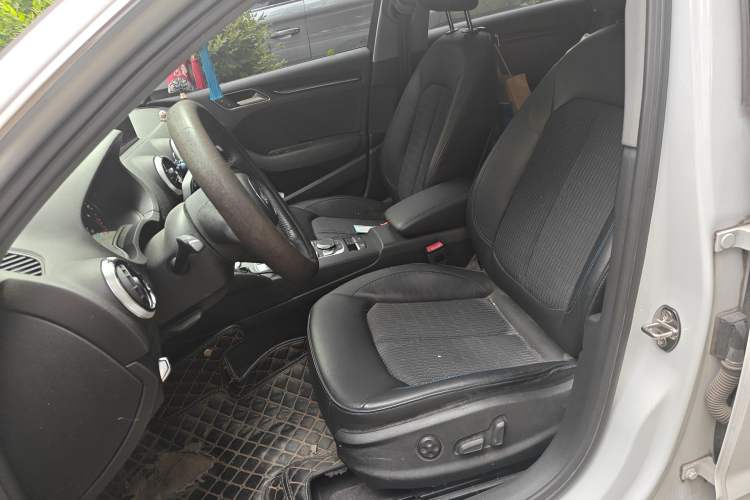 Used Audi A3 2018 30th Anniversary Edition Sportback 35 TFSI Fashion Model Left Front Seat