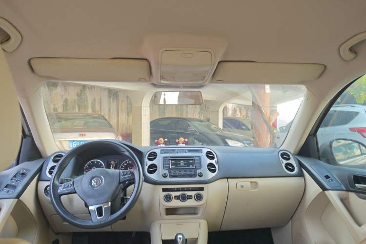 Used Volkswagen Tiguan L 2013 1.8 TSI Automatic Two-Wheel Drive Comfort Edition