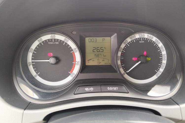 Used Skoda Fabia 2017 1.4L Automatic Car Enjoy Edition Instrument Cluster