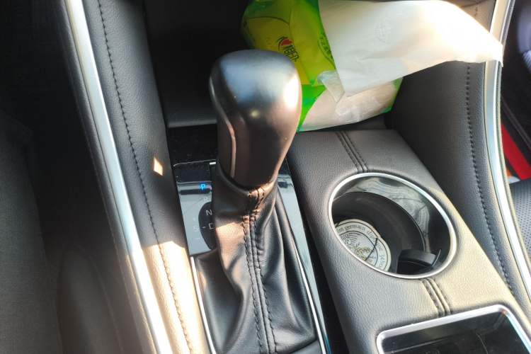 Used Toyota Avalon 2023 2.5L Touring Premium Edition