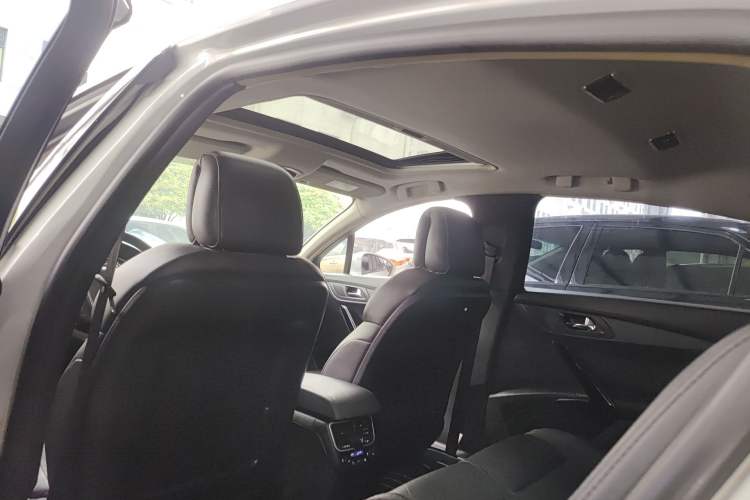 Used Peugeot 508 2013 2.0L 2nd Anniversary Edition Automatic Smart Enjoyment Version
