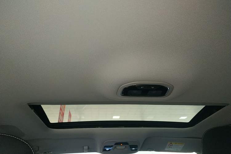 Used Geely Auto Emgrand 2020 1.5L CVT Upward Version
