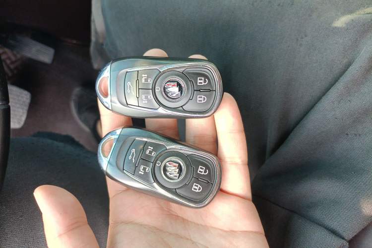 Used Buick GL8 2022 Avenir Aivia Six-Seat Deluxe Edition