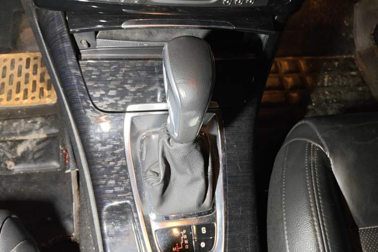 Used Citroen C5 2013 2.3L Automatic Prestige Edition
