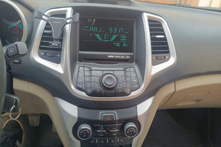 Used CHANGAN Eado 2014 1.6L Manual Luxury Model

