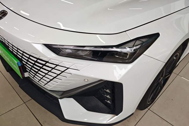 Used Changan UNI-V 2022 1.5T Excellence Model
