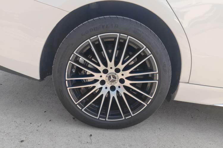 Used Mercedes-Benz C-Class 2023 C 200 L Sport Edition