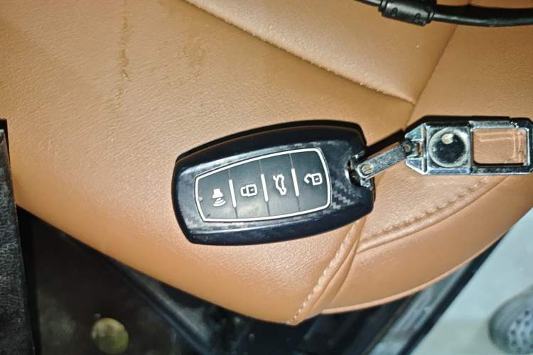 Used Haval M6 2017 1.5T Automatic Two-Wheel Drive Prestige Model