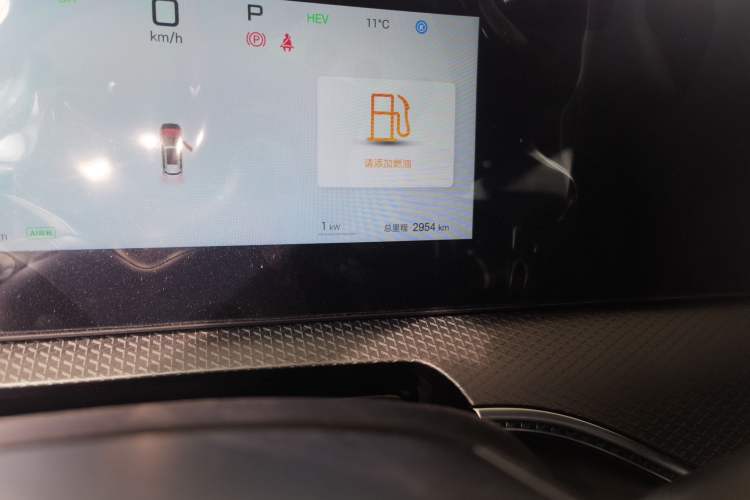 Used BYD Song Pro New Energy 2025 Second-Generation Intelligent Driving Version DM-i 115KM Excellence Edition Odometer Close Up