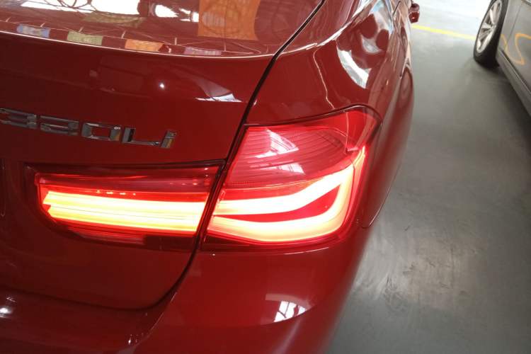 Used BMW 3 Series 2019 320Li Fashion Model
