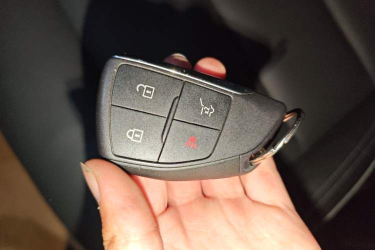 Used Buick Envision 2022 Encore Plus 652T Five-Seat Luxury Model