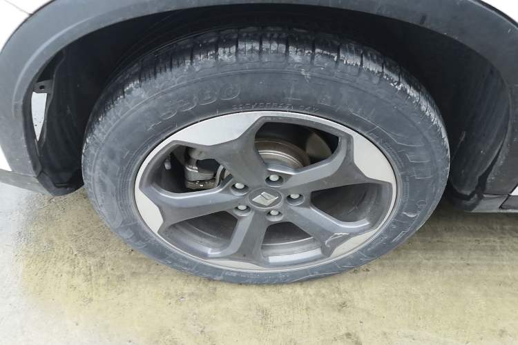 Used Baojun RM-5 2019 1.5T CVT 24-Hour Online Prestige Version 6 Seats