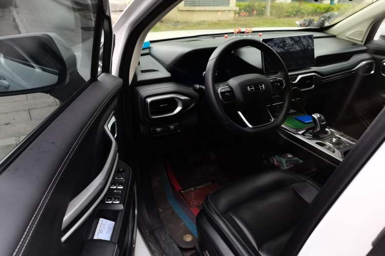 Used Geely Auto Haoyue 2020 1.8TD DCT Flagship 7-Seater Driver Seat