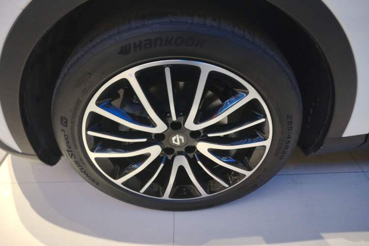 Used Leapmotor C11 2023 Extended-Range 285 Comfort Edition
