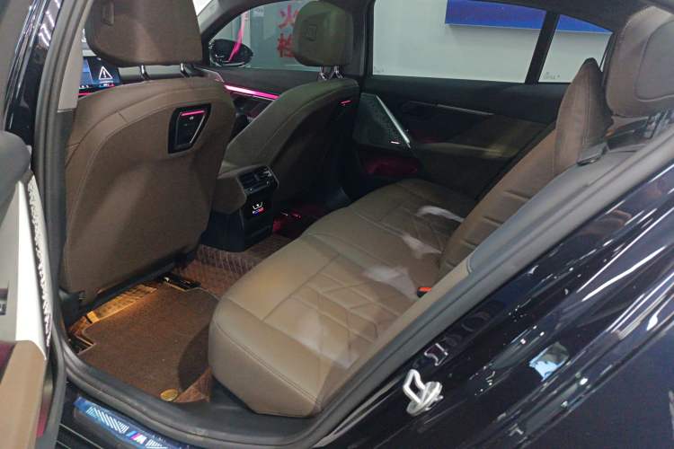 Used BMW 5 Series 2025 530Li Leading Model M Sport Package
