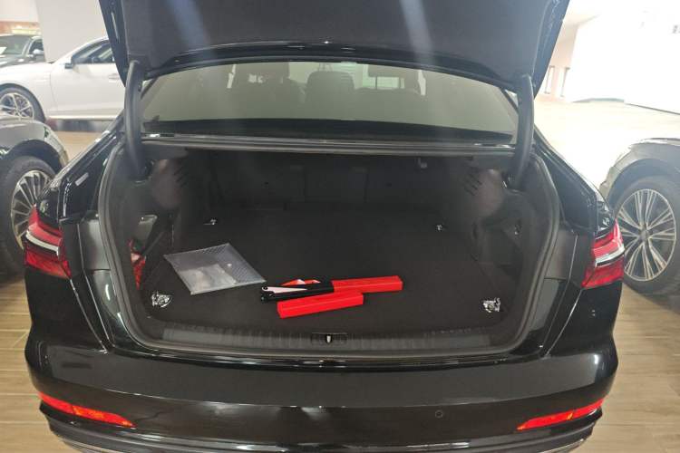 Used Audi A6L New Energy 2020 55 TFSI e quattro Trunk