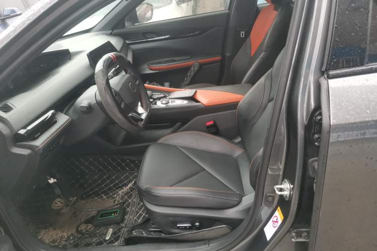 Used CHANGAN UNI-V iDD 2023 Zhidian iDD 1.5T 113km Smart & Fun Version (Rapid Edition)
