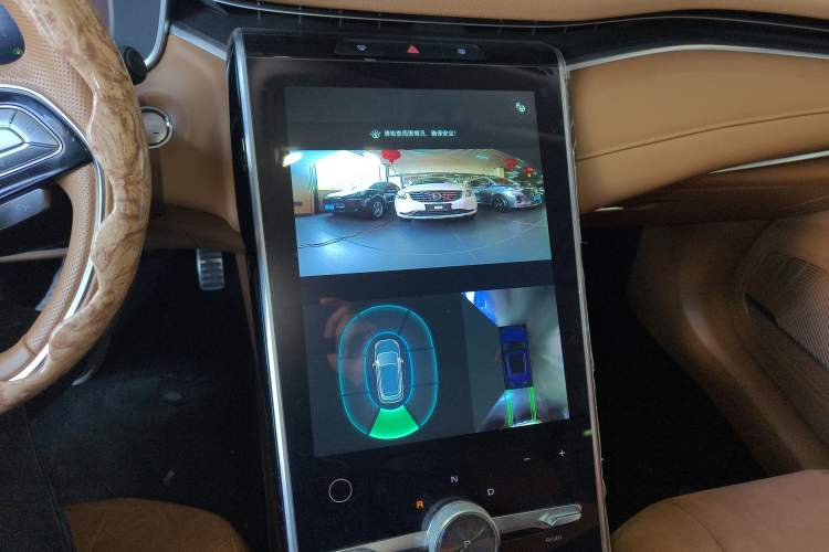 Used Roewe MARVEL X 2018 Rear-Drive Model Audio And AC Panel