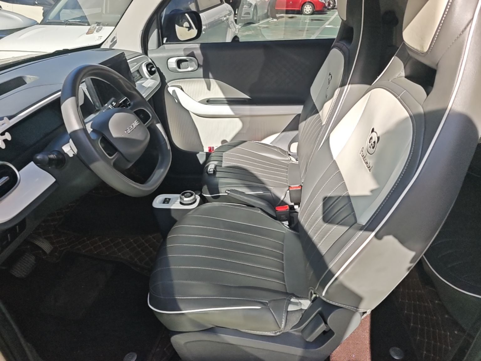 Geely Galaxy Panda 2025 210 km – Yuanqi Bear — снимка 17