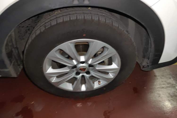 Used Roewe RX5 2018 20T Two-Wheel Drive Automatic Internet Smart Edition