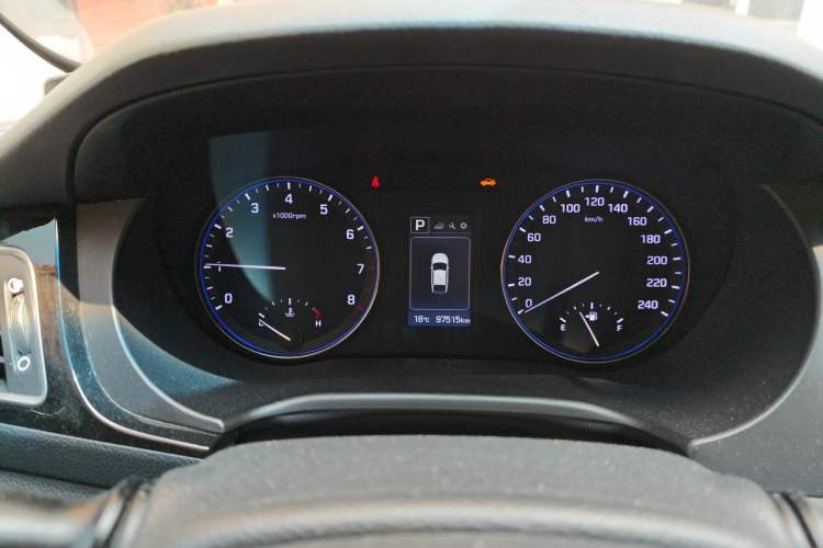 Used Hyundai Mistra 2016 1.8L Automatic Smart GLS Instrument Cluster