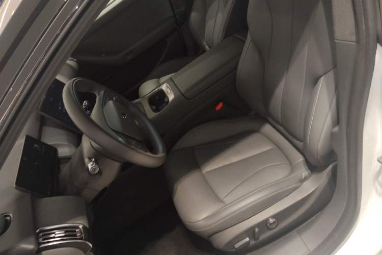 Used XPeng P7+ 2024 Long-Range Max
