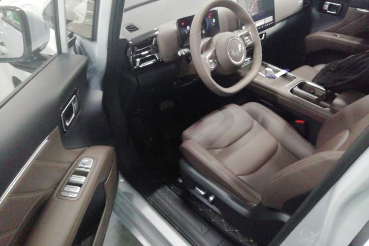 Used Wuling Wuling Starlight 730 2025 Model Pure Electric 500km Luxury Edition