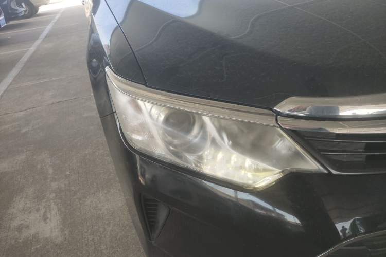 Used Toyota Camry 2015 2.0G Premier Edition
