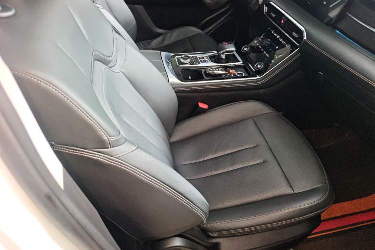 Used JETOUR X90 2022 Zilong 2.0T DCT Changsheng Edition 5-seater
