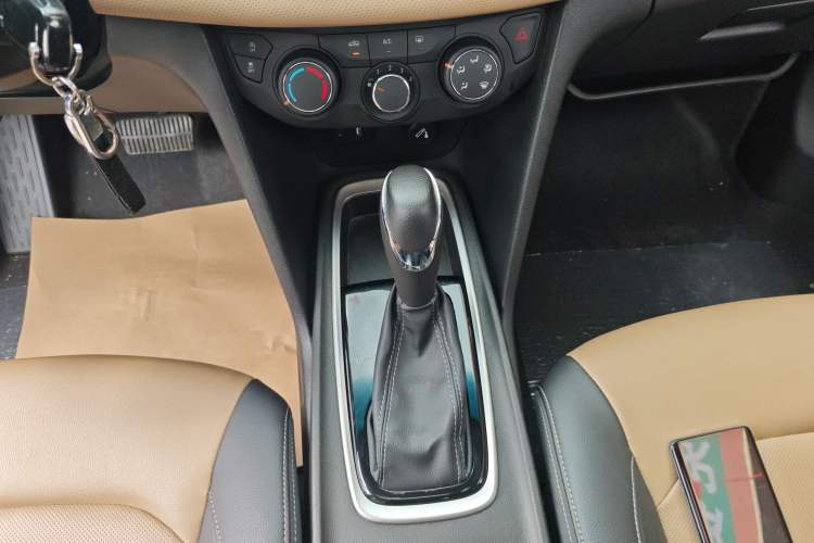 Used Chevrolet Monza 2022 320 Automatic Enjoyment Sunroof Version