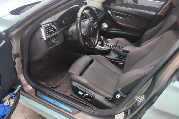 Used BMW 3 Series 2018 320Li Leading Model M Sport Package