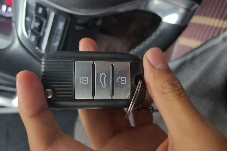 Used Roewe i6 2018 20T Manual Luxury Edition