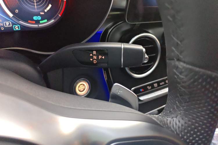 Used Mercedes-Benz C-Class 2021 C 260 L Sport Edition Star Collection Gear Lever