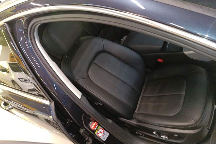 Used Audi A6 2017 Avant 35 TFSI Fashion Model
