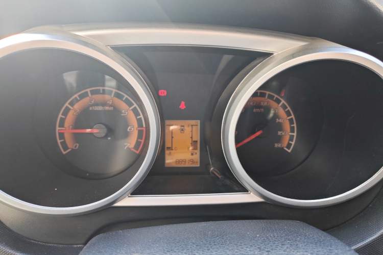 Used CHANGAN KAICHENG Ounuo S 2015 1.5L CNG Model
