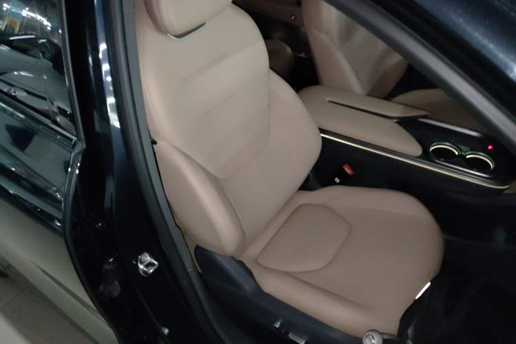 Used ARCFOX Alpha T5 2024 520 MAX