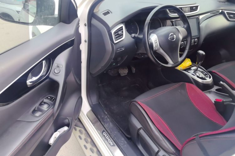 Used Nissan Qashqai 2016 2.0L CVT Luxury Edition