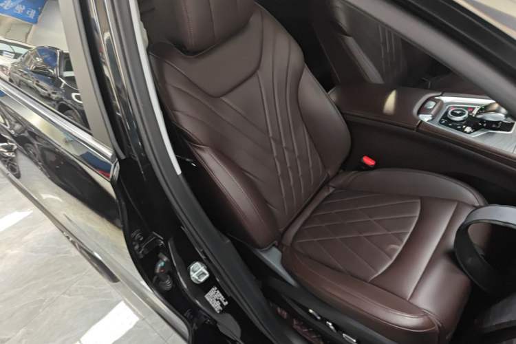 Used Chery Tiggo 8 PRO 2022 390T All-Wheel-Drive Vast Edition 7 Seats
