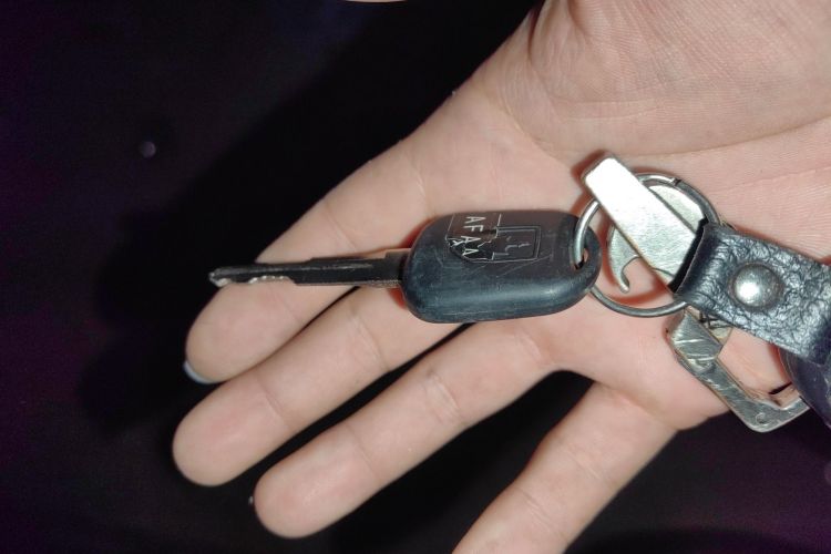 Used Jinbei New Hiace S 2018 1.5L Business Edition DLCG14 Vehicle Key